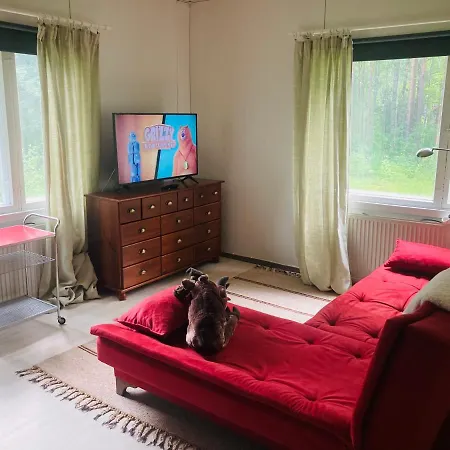 Apartment Makiharju - Adorable 1-bedroom Place With A Sauna